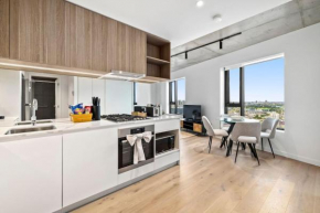 Stunning Stature Southbank 2bed